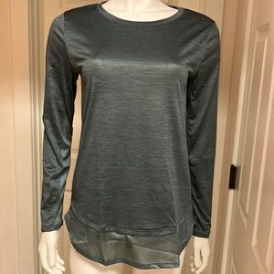 Under Armour Athletic/Athleisure L/S Top, S, NWT!